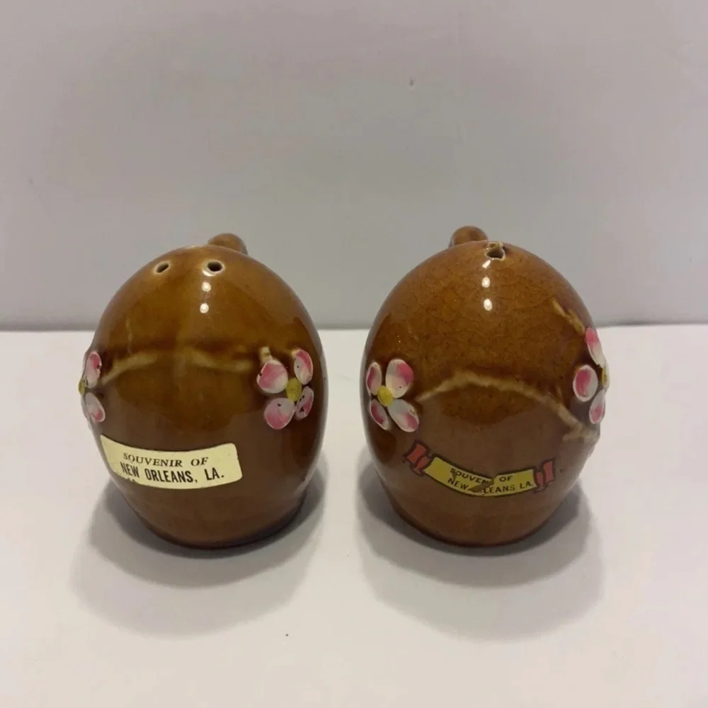 VINTAGE Cherry Blossom Salt & Pepper Shaker Floral Rare Japan